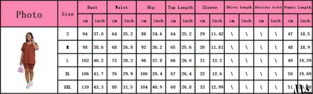 MidiSono - Two-piece Solid Color Slit Casual Shorts