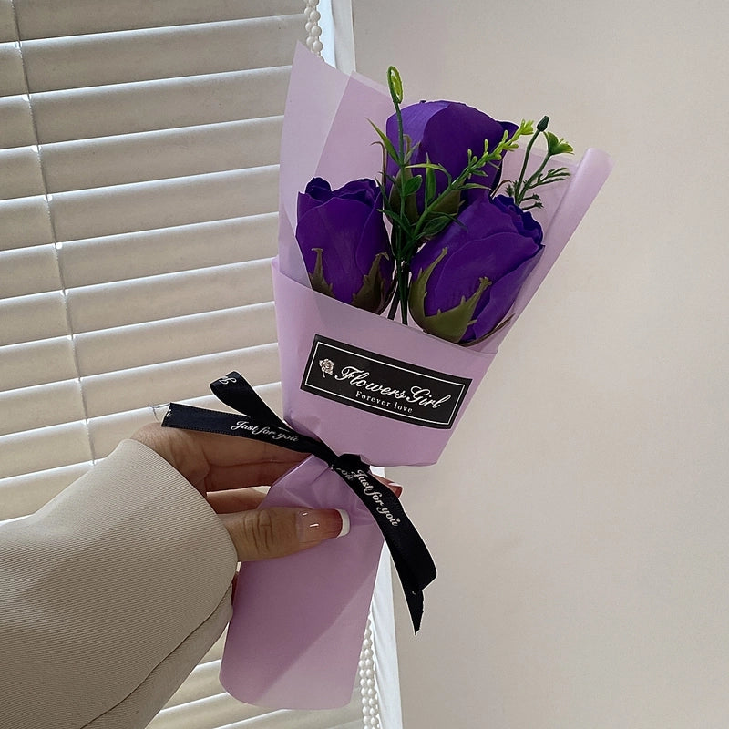 Creative Valentine’s Day Soap Bouquet Teacher’s Day Gift Carnation Soap Flowers 3 Pieces Small Bouquet Street Push
