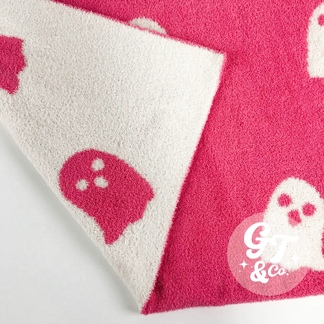 viral pink ghost blanket