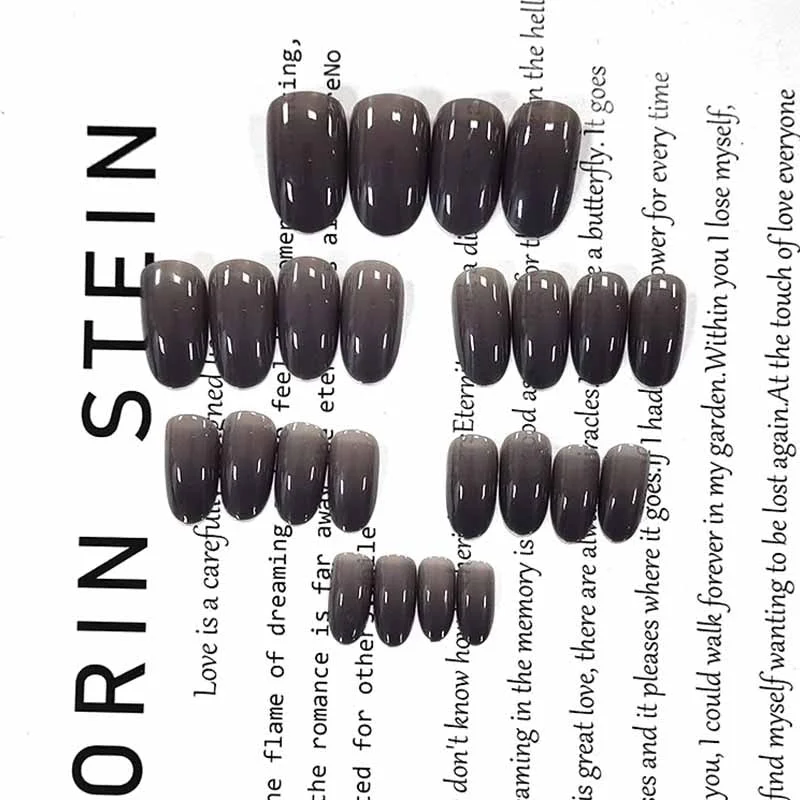 24pcs fake nails french manicure Mid-length  round head jelly black Manicure patch fake nails with glue-Nail Inspo