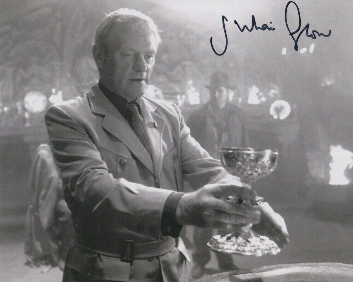 Julian Glover 10 x 8