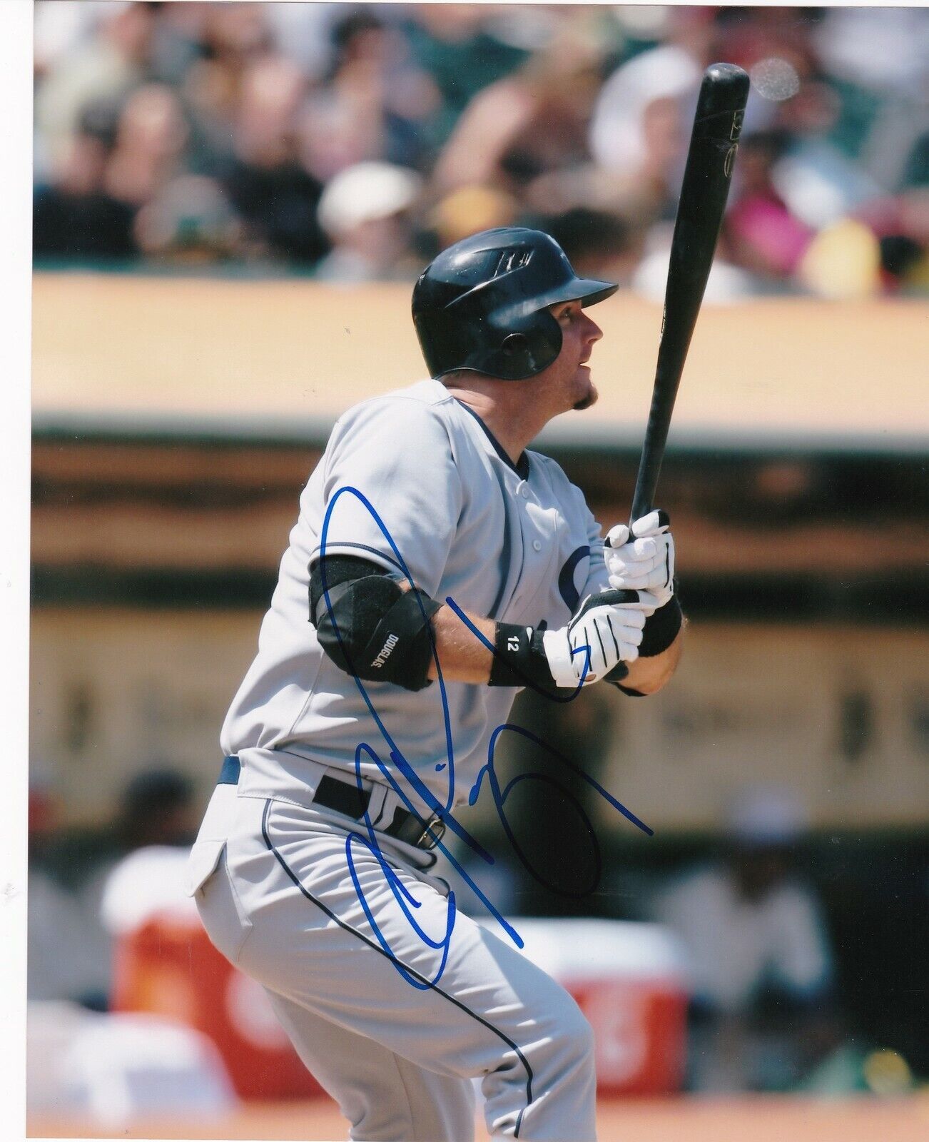 A.J. PIERZYNSKI CHICAGO WHITE SOX ACTION SIGNED 8x10