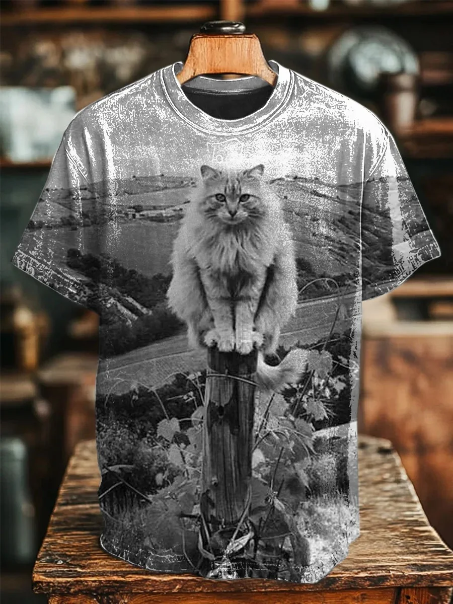 Eagerlys Vintage Cat Art Print T-shirt Eagerlys