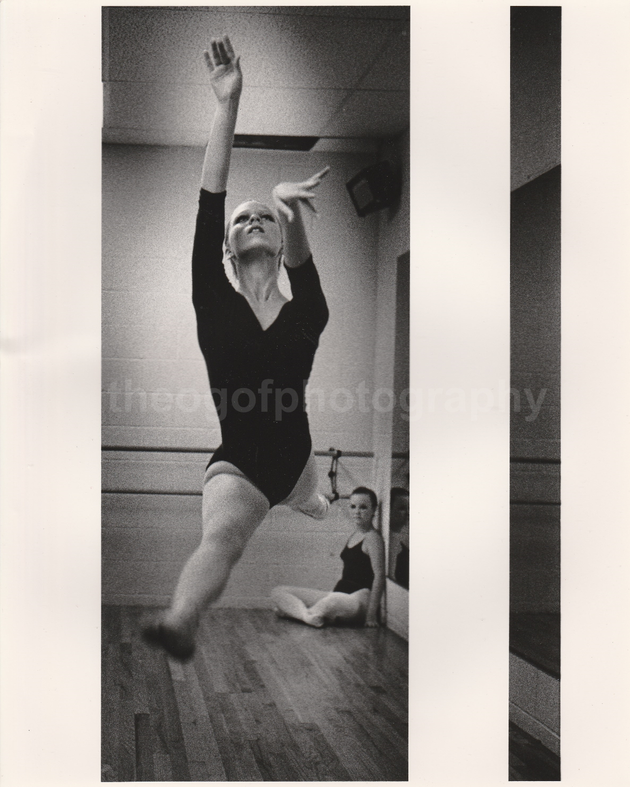 Dancer In Flight 8 x 10 FOUND Photo Poster painting B + WOriginal DANCE Girl H 50