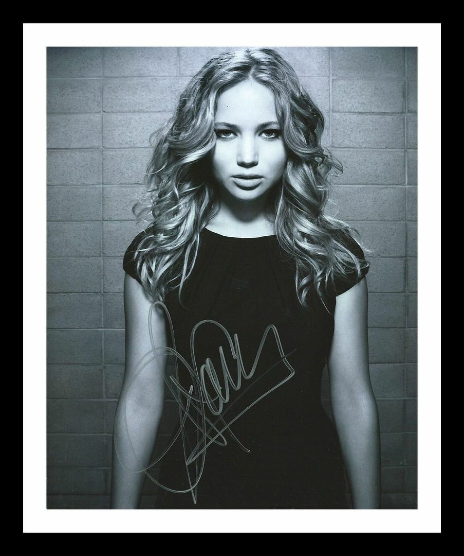 Jennifer Lawrence Autograph Signed & Framed Photo Poster painting 6