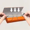 &Eacute;tui &agrave; lunettes en cuir rigide minimaliste