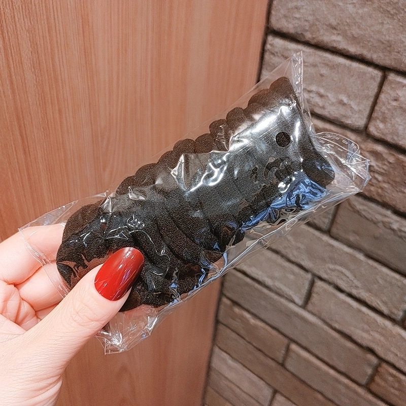 Women’s Minimalist Solid Color Cloth Hair Tie