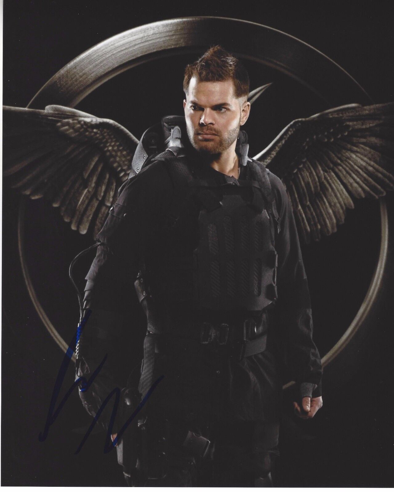 ACTOR WES CHATHAM SIGNED THE HUNGER GAMES MOCKINGJAY 8X10 Photo Poster painting A W/COA