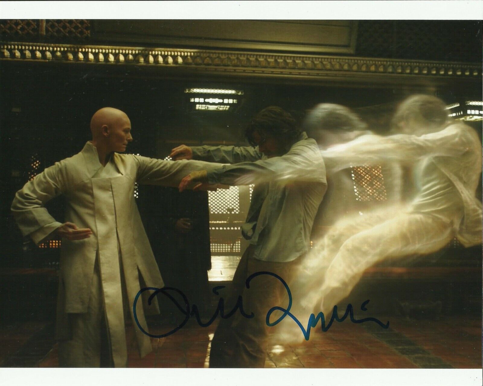 TILDA SWINTON SIGNED DOCTOR STRANGE Photo Poster painting UACC REG 242