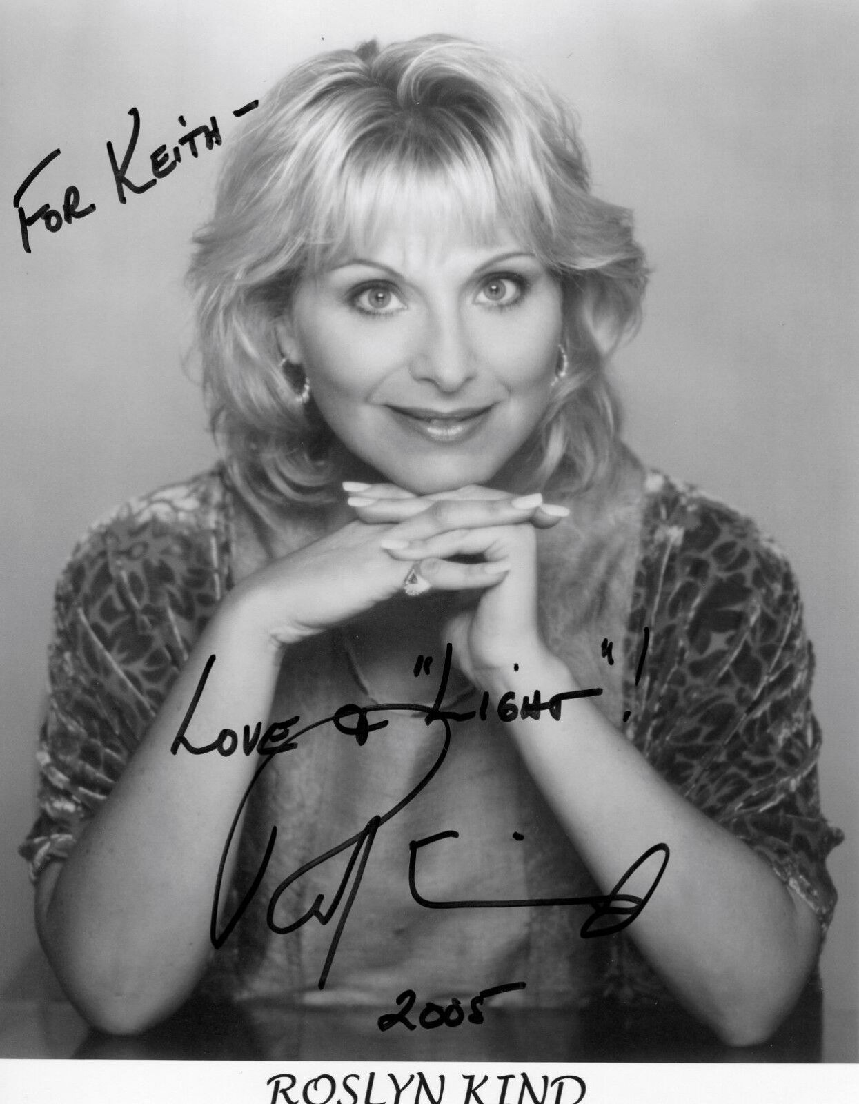 ROSLYN KIND AUTOGRAPH SINGER ACTRESS