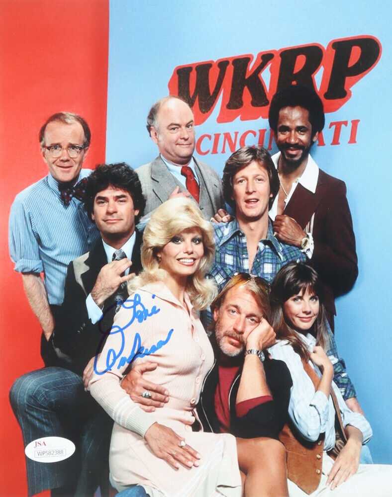 Jennifer Marlowe Loni Anderson Signed WKRP In Cincinnati 8x10 Cast Photo Poster painting JSA COA