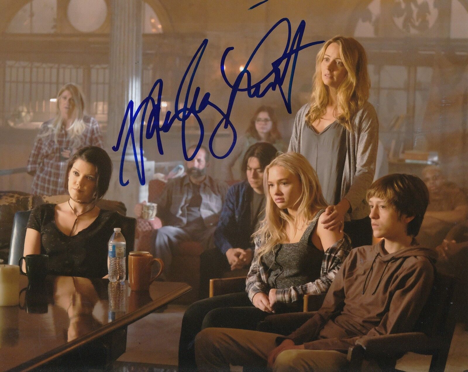 HAYLEY LOVITT signed (THE GIFTED) TV SHOW 8X10 Photo Poster painting *SAGE* W/COA #3