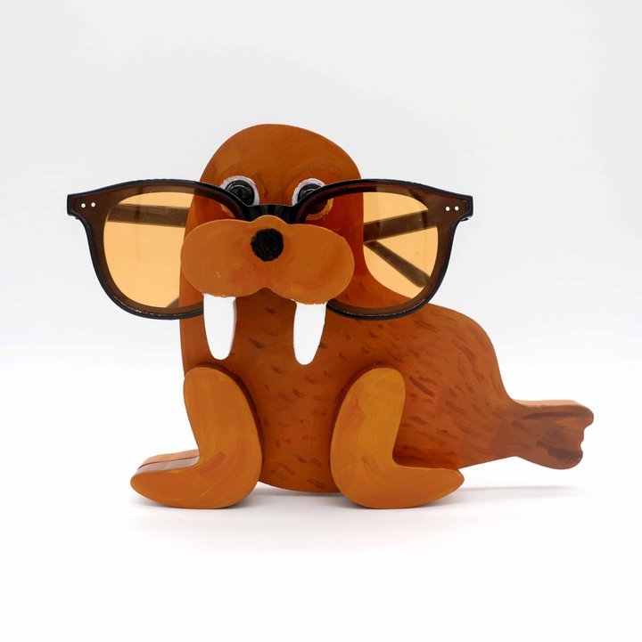 Walrus Wooden Glasses Stand