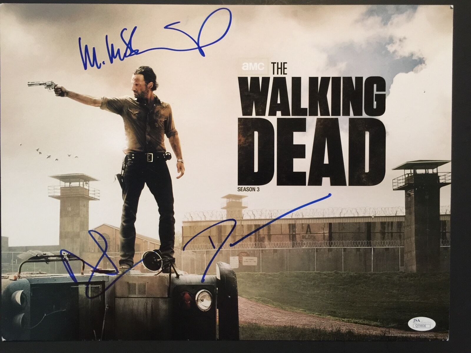 The Walking Dead Cast Autograph Signed Photo Poster painting JSA 4x Daryl Michonne