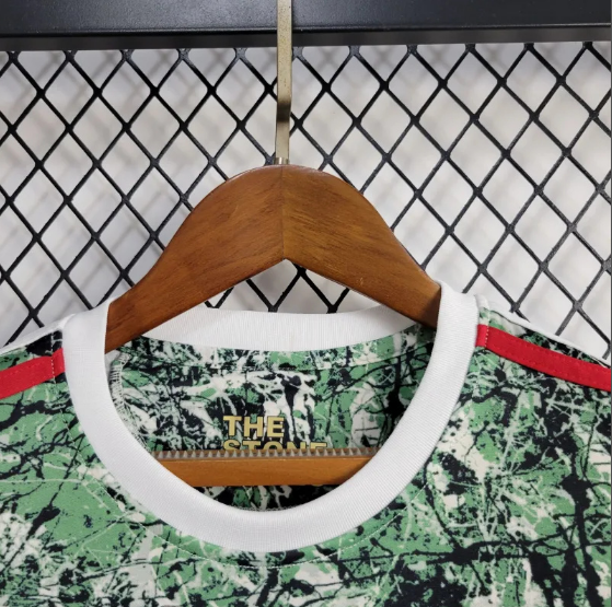 24/25 Manchester United Special Edition  Kids Kit Football Jersey Thai Quality