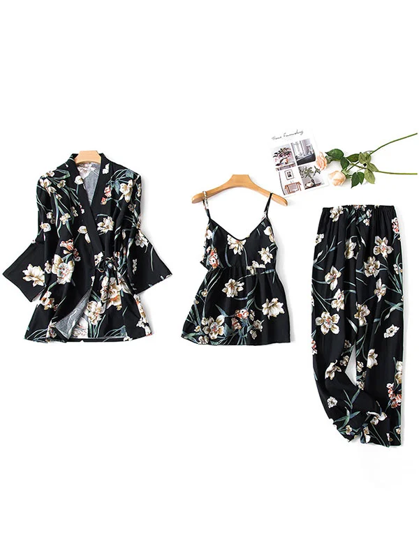 Three Pieces Thin Floral Pajama Set