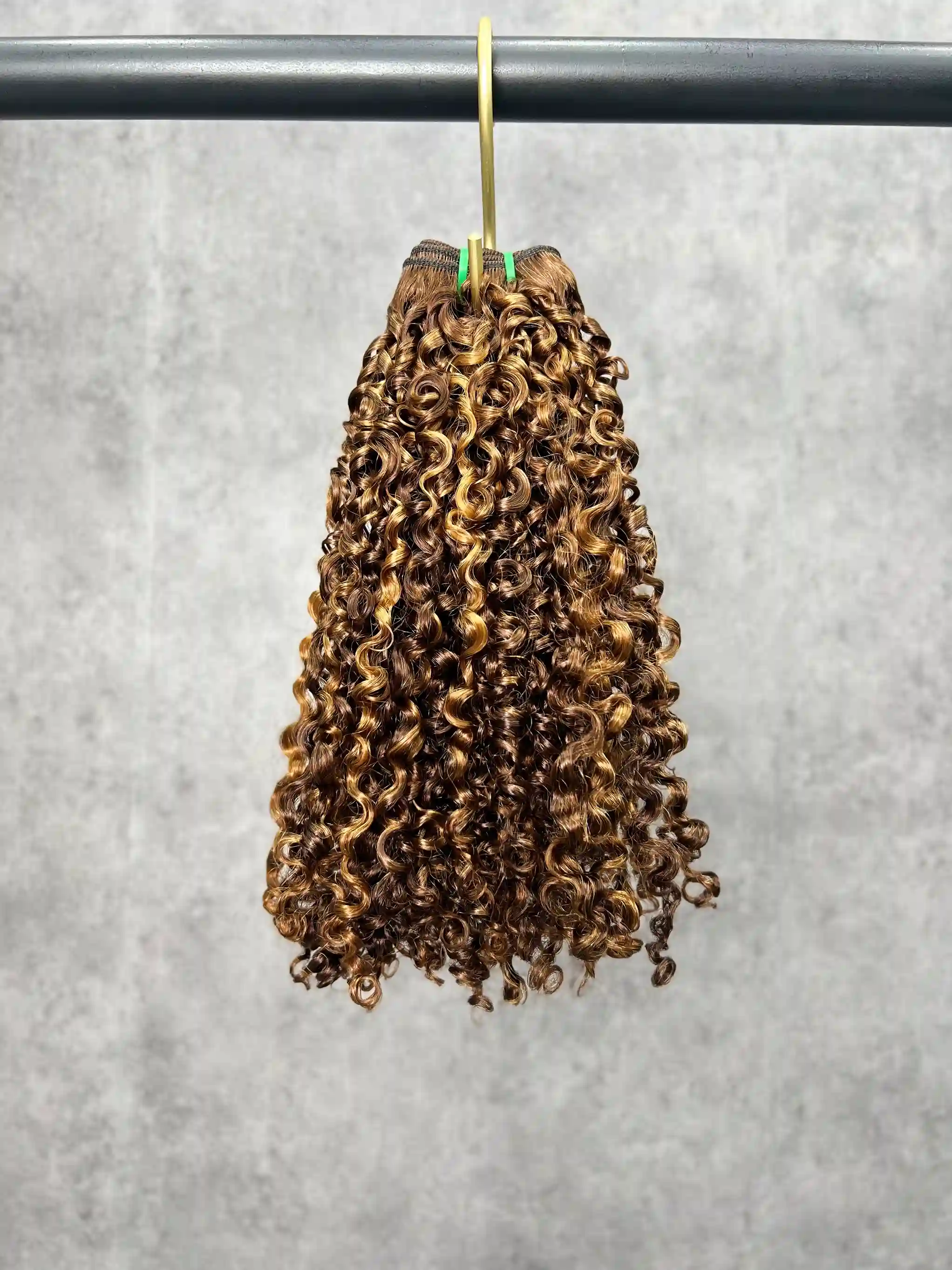 1PC Color P4/27 Pixie Curly SDD Hair Bundles | 12&ndash;30 Inch | Boruihair | 100% Human Hair