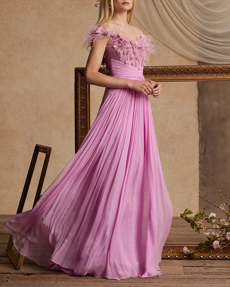 Women's Sleeveless Solid Color Feather Dress
