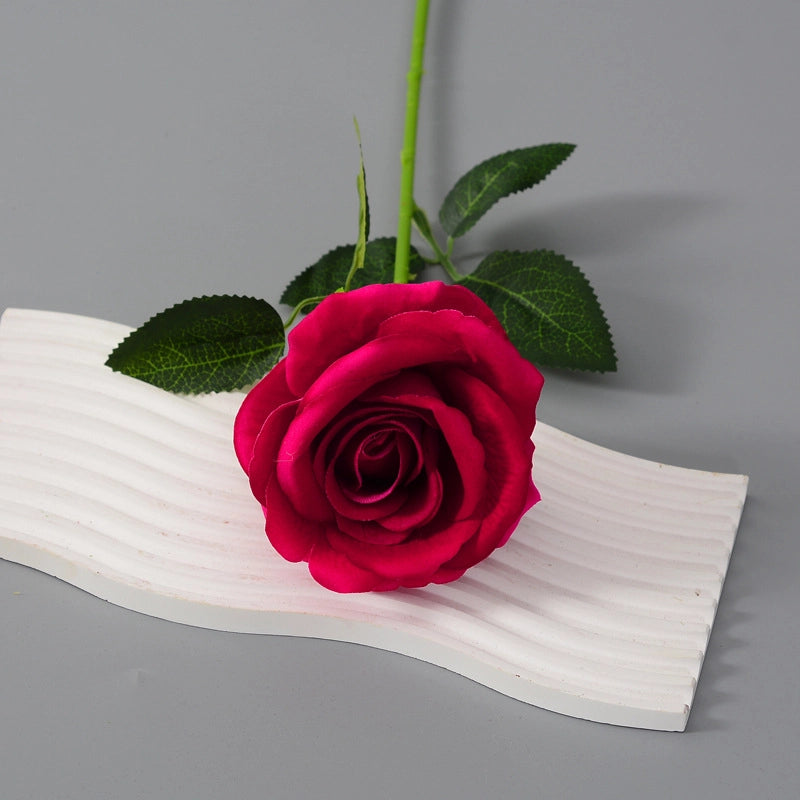 Lifelike Artificial Flowers Suitable For Office Cultural Environment High Quality Silk Flowers