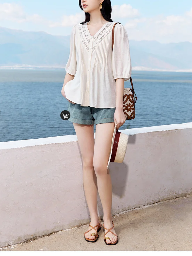 Athvotar Athvotar Atmosphere Age Reduction V-Neck Short-Sleeved Shirt Woman 2025 Summer New Commute Fashion Temperament Top