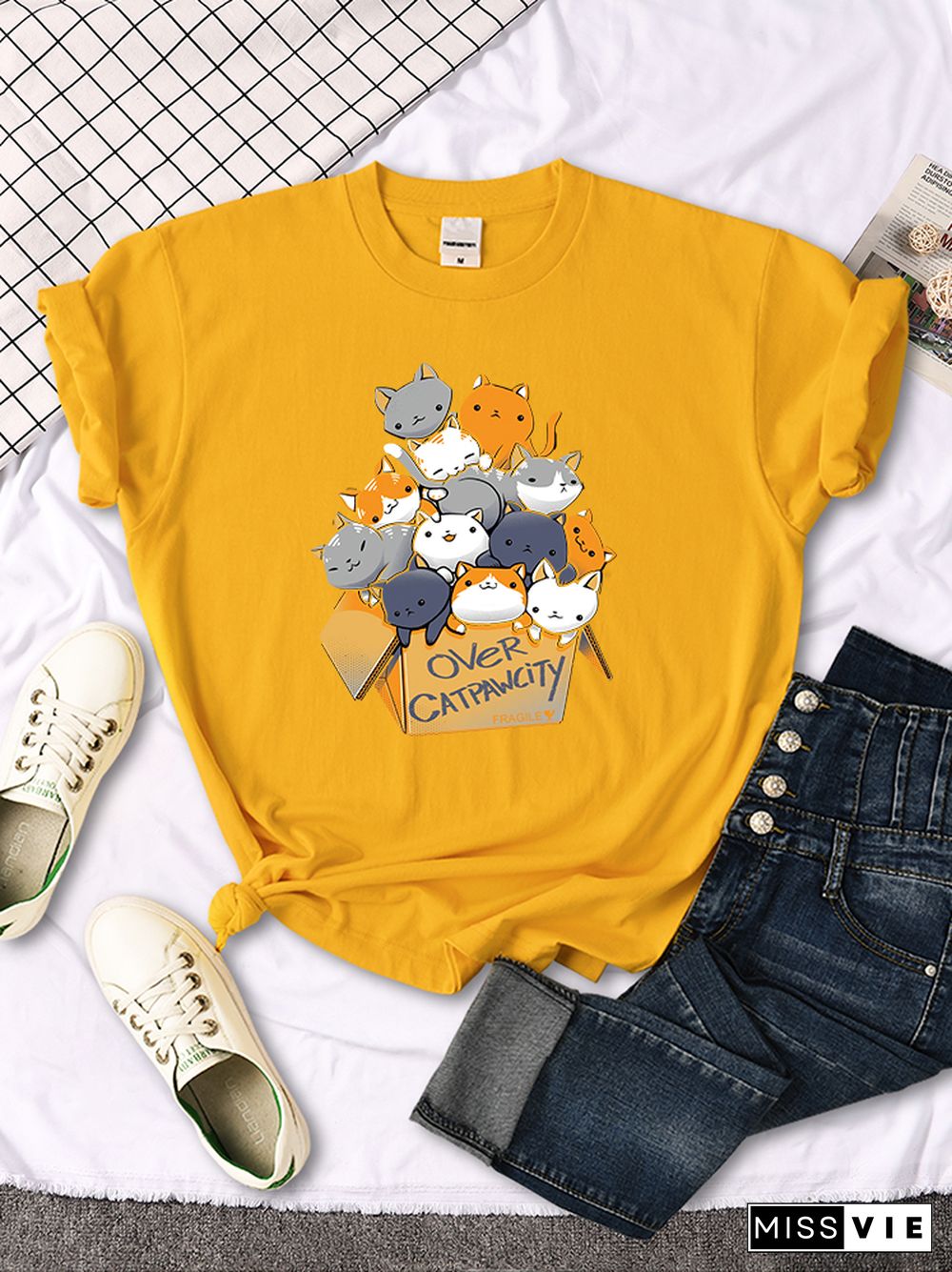 Womany Cats Gathered In The Printing Woman Tshirt Leisure Creativity T Shirt Summer Newtop Crewneck Breathable Woman T Shirts