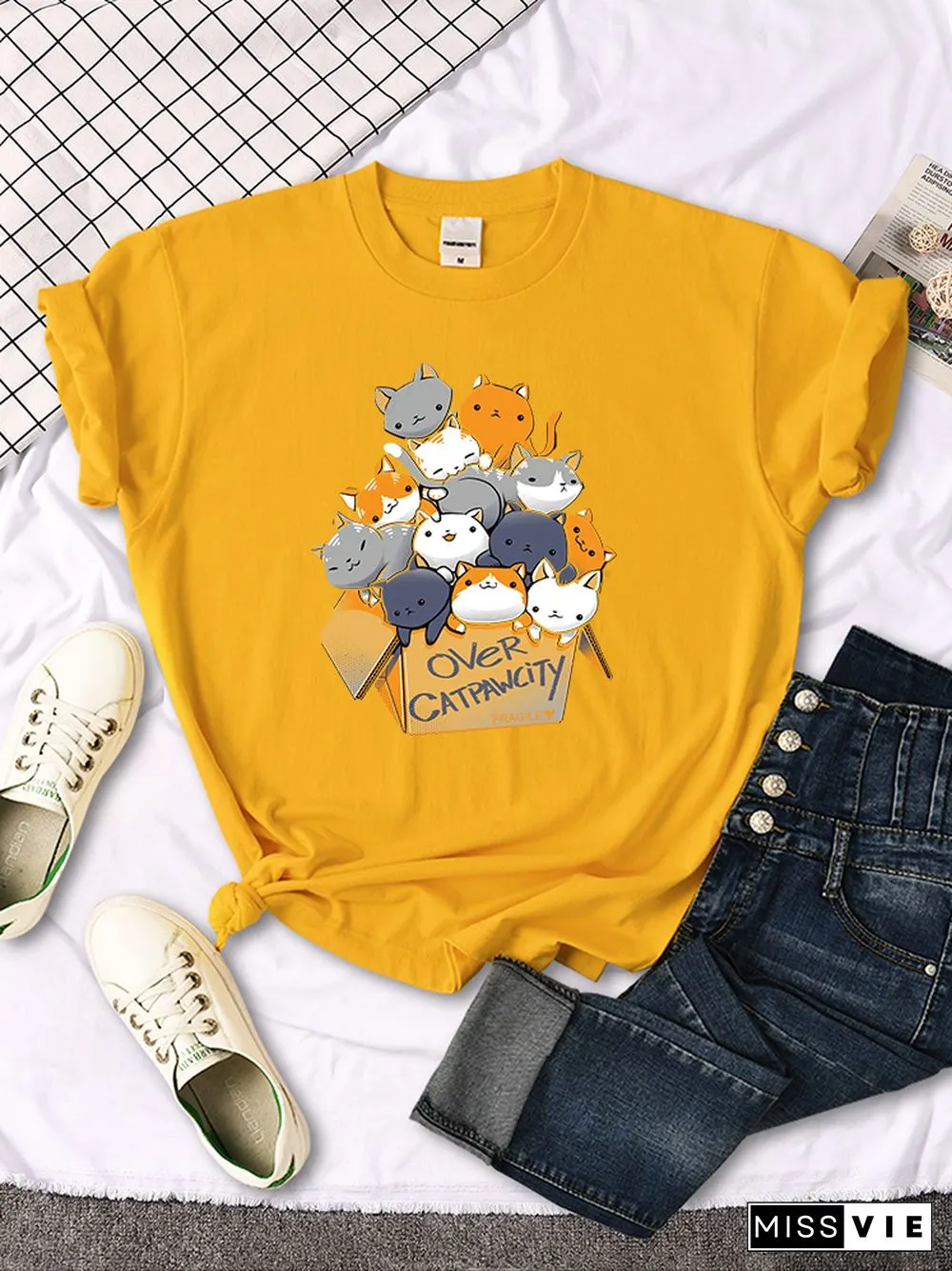Womany Cats Gathered In The Printing Woman Tshirt Leisure Creativity T Shirt Summer Newtop Crewneck Breathable Woman T Shirts