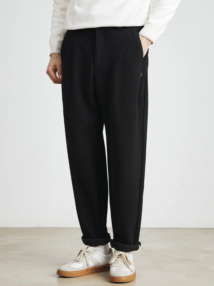 Essential Pants Shopping Tips for Mature Men: Comfort, Style, and Practicality