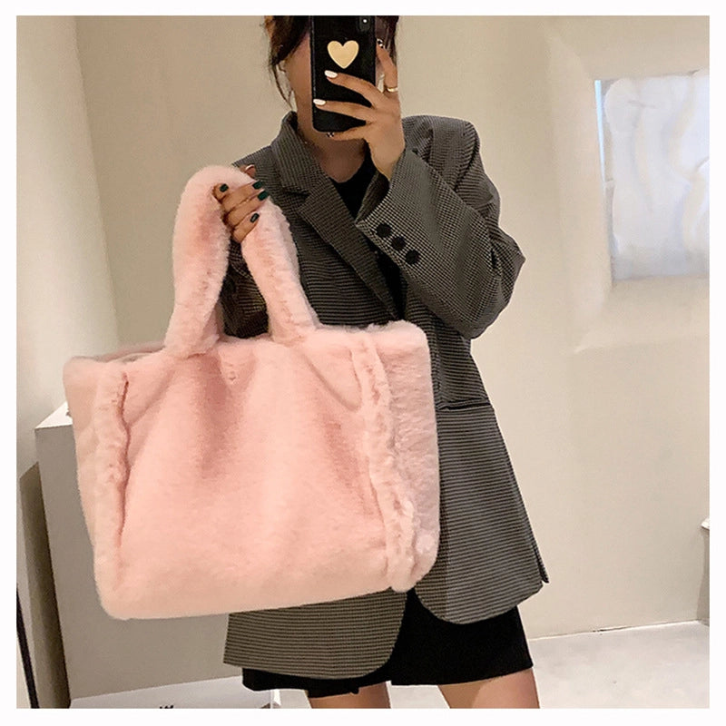 Winter New Mao Mao Bag Women’s Bag Large Capacity Women’s Shoulder Crossbody Bag Portable Tote Plush Bag