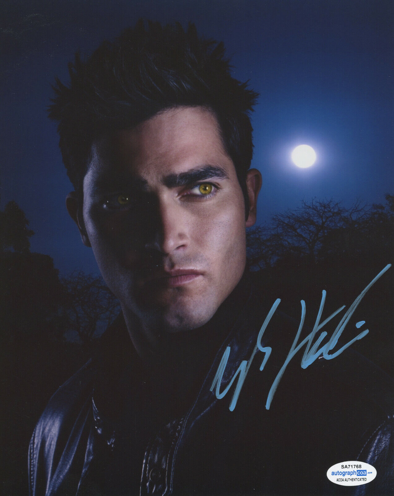 TYLER HOECHLIN SIGNED TEEN WOLF DEREK HALE 8x10 Photo Poster painting SUPERMAN AND LOIS ACOA COA