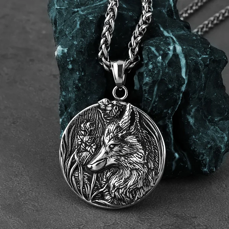 Coutureaura Nordic Odin Wolf Necklace