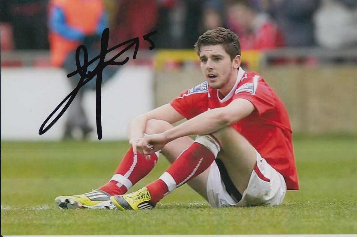 WREXHAM HAND SIGNED DANIEL ALFEI 6X4 Photo Poster painting 1.