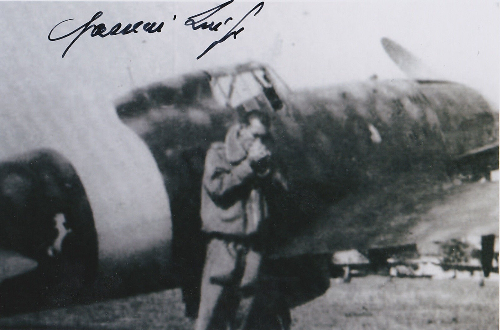 Luigi Gorrini Signed 4x6 Photo Poster painting Italian Ace WW II 19 Vic CAI Battle of Britain