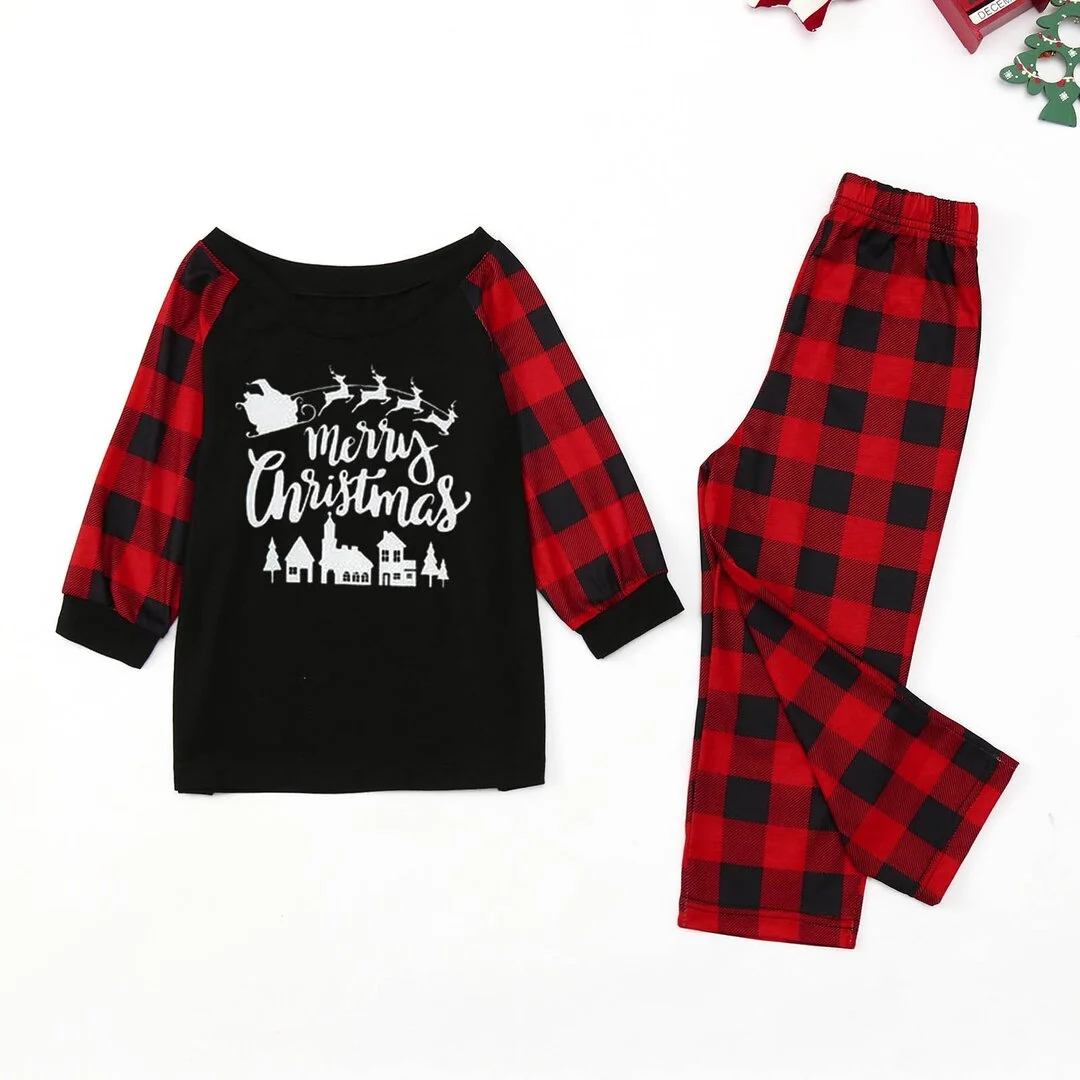 Christmas Parent-Child &ldquo;Merry Christmas&rdquo; Patterned Family Matching Pajamas Sets