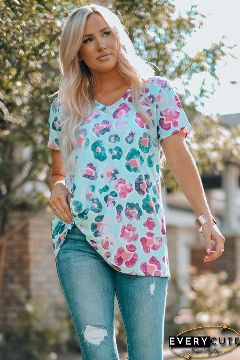 Leopard V Neck Short Sleeves T-Shirt