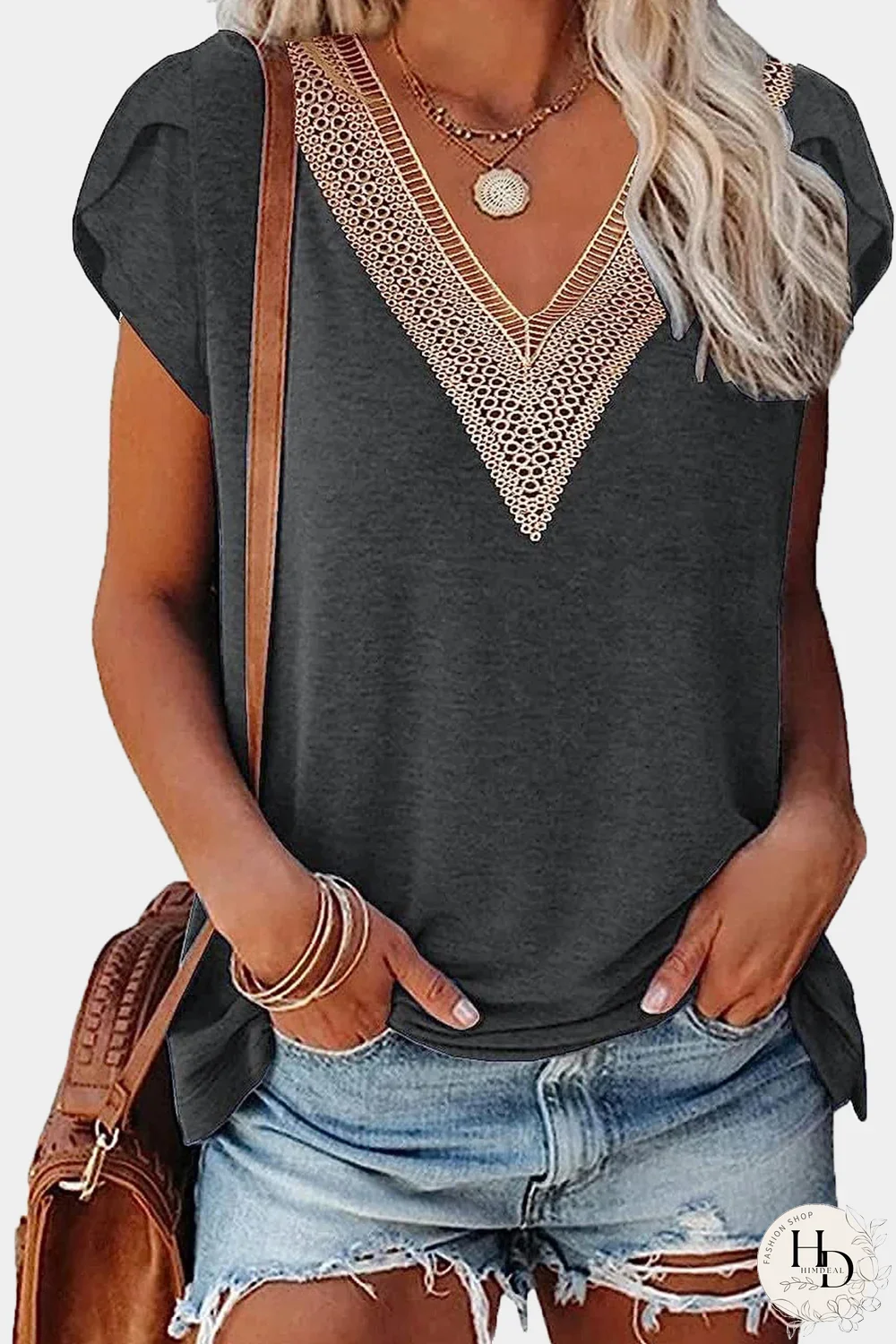 Camiseta de manga corta superpuesta con cuello en V y ribete de encaje negra