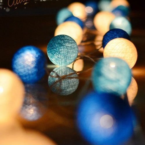 Hugoiio™ 20 LED cotton ball garland Christmas fairy lights