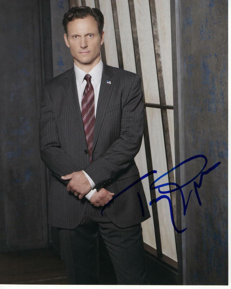 TONY GOLDWYN SIGNED AUTOGRAPHED 8x10 Photo Poster painting - SCANDAL PRESIDENT, TARZAN, CHAMBERS