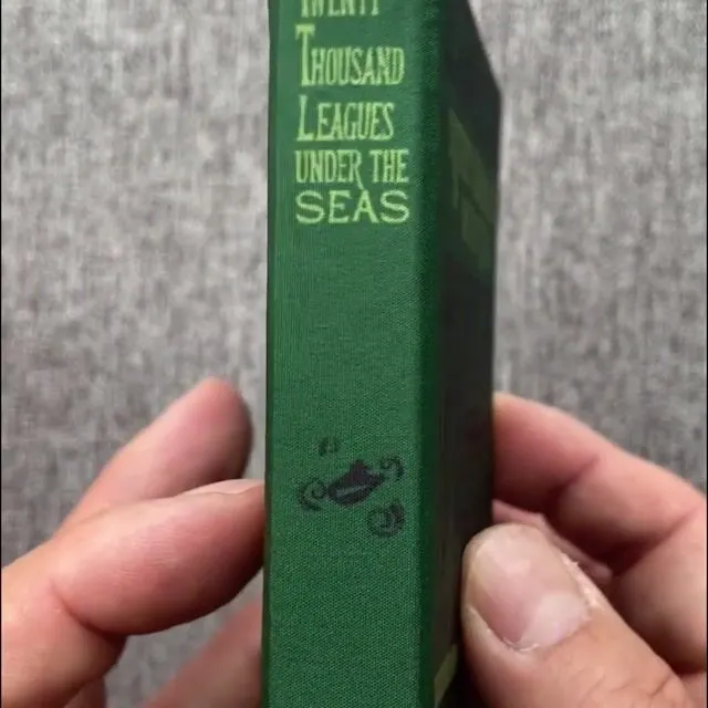 Twenty Thousand Leagues Under The Seas by Jules Verne Book Wallet