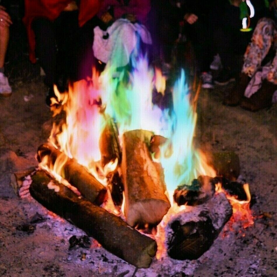 Magical Flames - Creates Vibrant, Rainbow Colored Flames