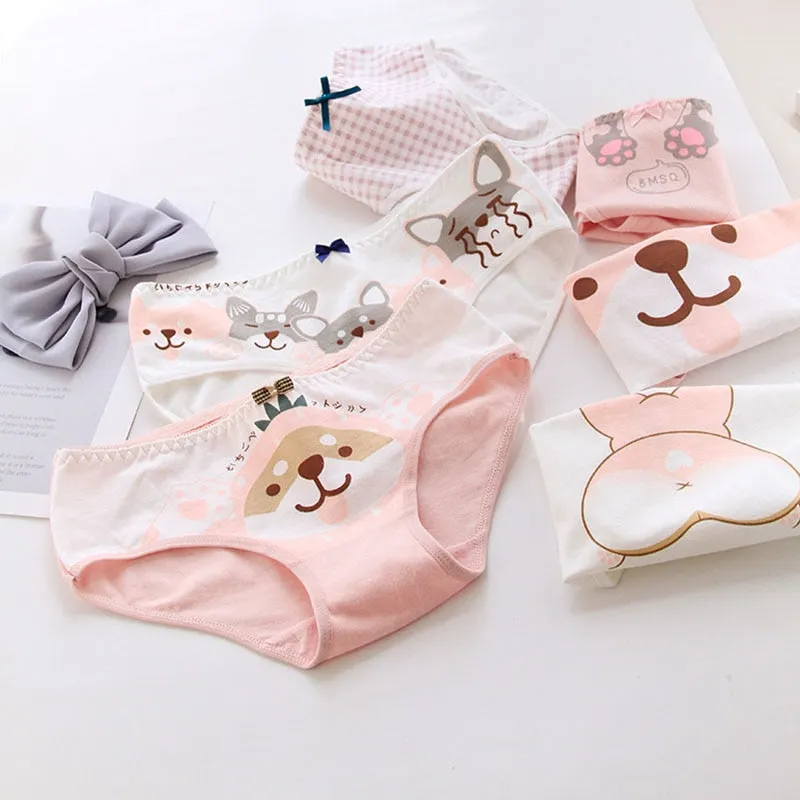 Women's Cartoon Underwear Panties Cotton Underpants Mid Waist Seamless Female Briefs Little Fresh Girl's Underwear Briefs