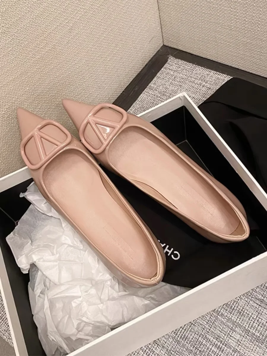 Breakj Breakj Sharp Head Soft Soles In The Increase Single Shoes Spring And Autumn Leather Bare Light Flat Commuting V Buckle Temperament Women's Shoes