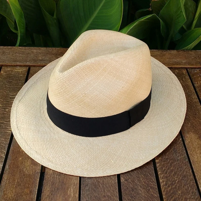 Ecua-Andino Hats ハンドメイド　Mサイズ アイボリー Ecua-Andino Original Panama Hat – Classic Fedora Handwoven In