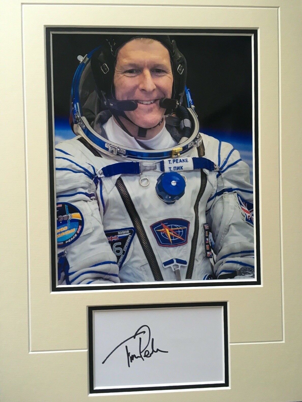 TIM PEAKE - INTERNATIONAL SPACE STATION ASTRONAUT - SIGNED Photo Poster painting DISPLAY