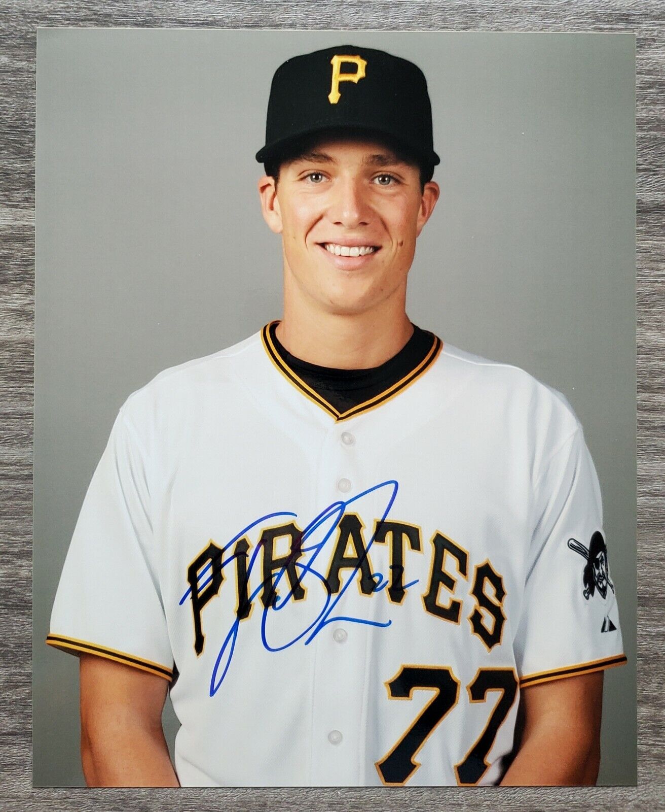 Tyler Glasnow Signed 8x10 Photo Poster painting Pittsburgh Pirates MLB RAD