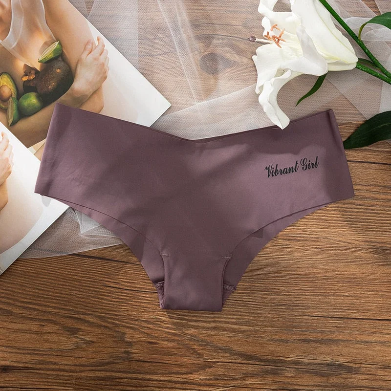 Women Ice Silk Underwear Sexy Solid Color Panties Fashion Seamless Comfort Briefs Low Waist Seamless Underpants Female Lingerie