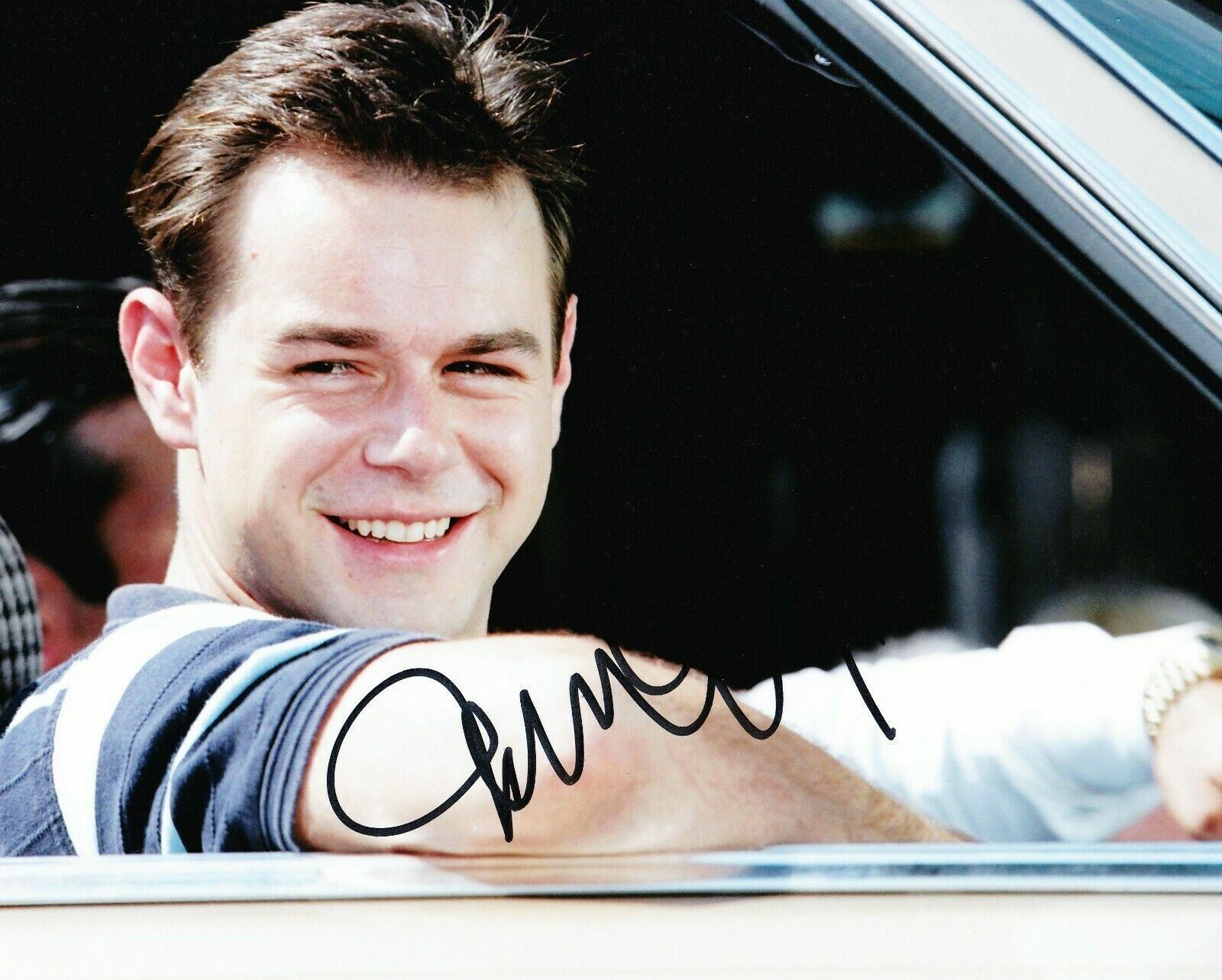 Danny Dyer SIGNED 10X8 Photo Poster painting GENUINE AUTOGRAPH The Business AFTAL COA (5344)