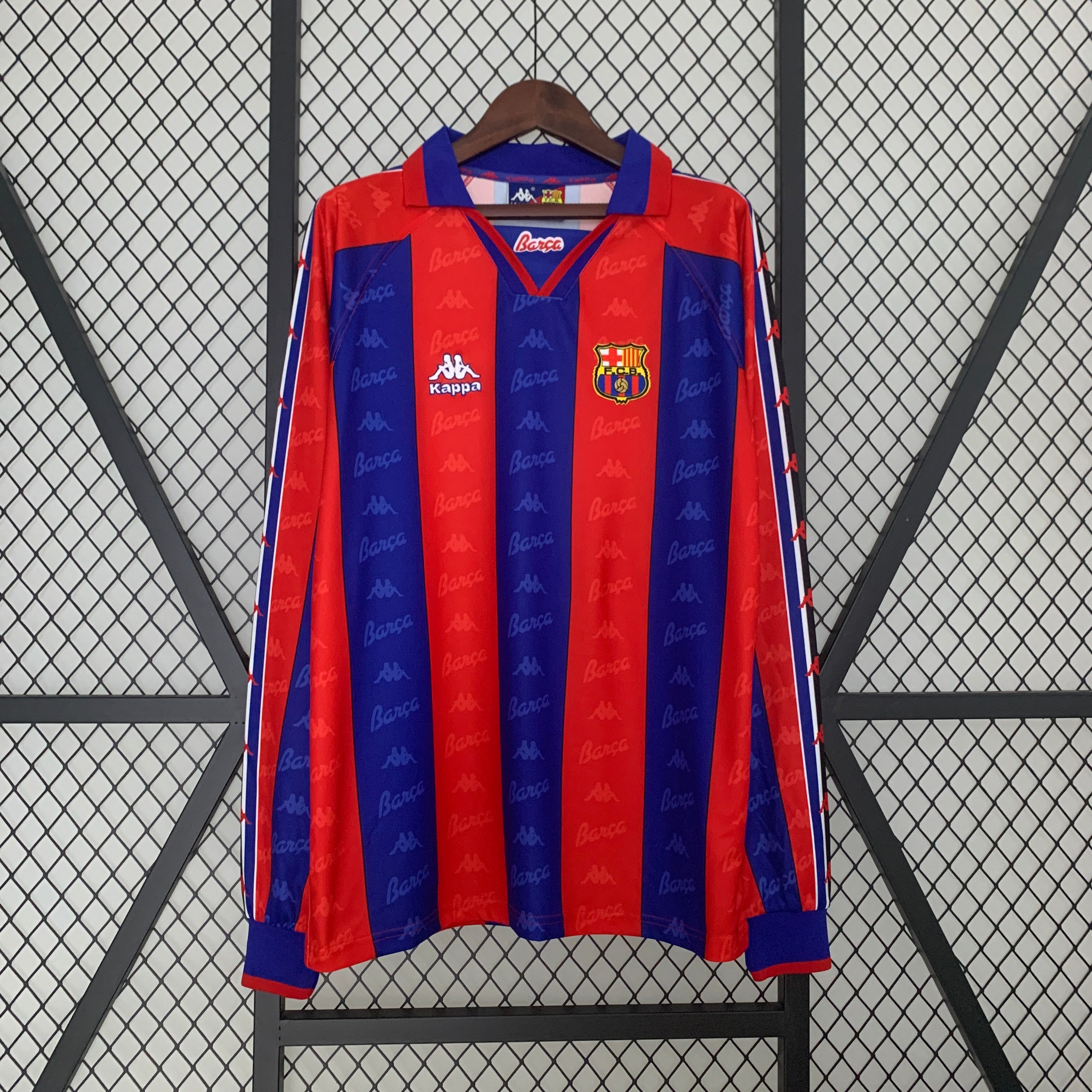 FC Barcelone maillot foot Retro 1996 1997 Manches Longues Maillot De Fou, site maillot de foot pas cher