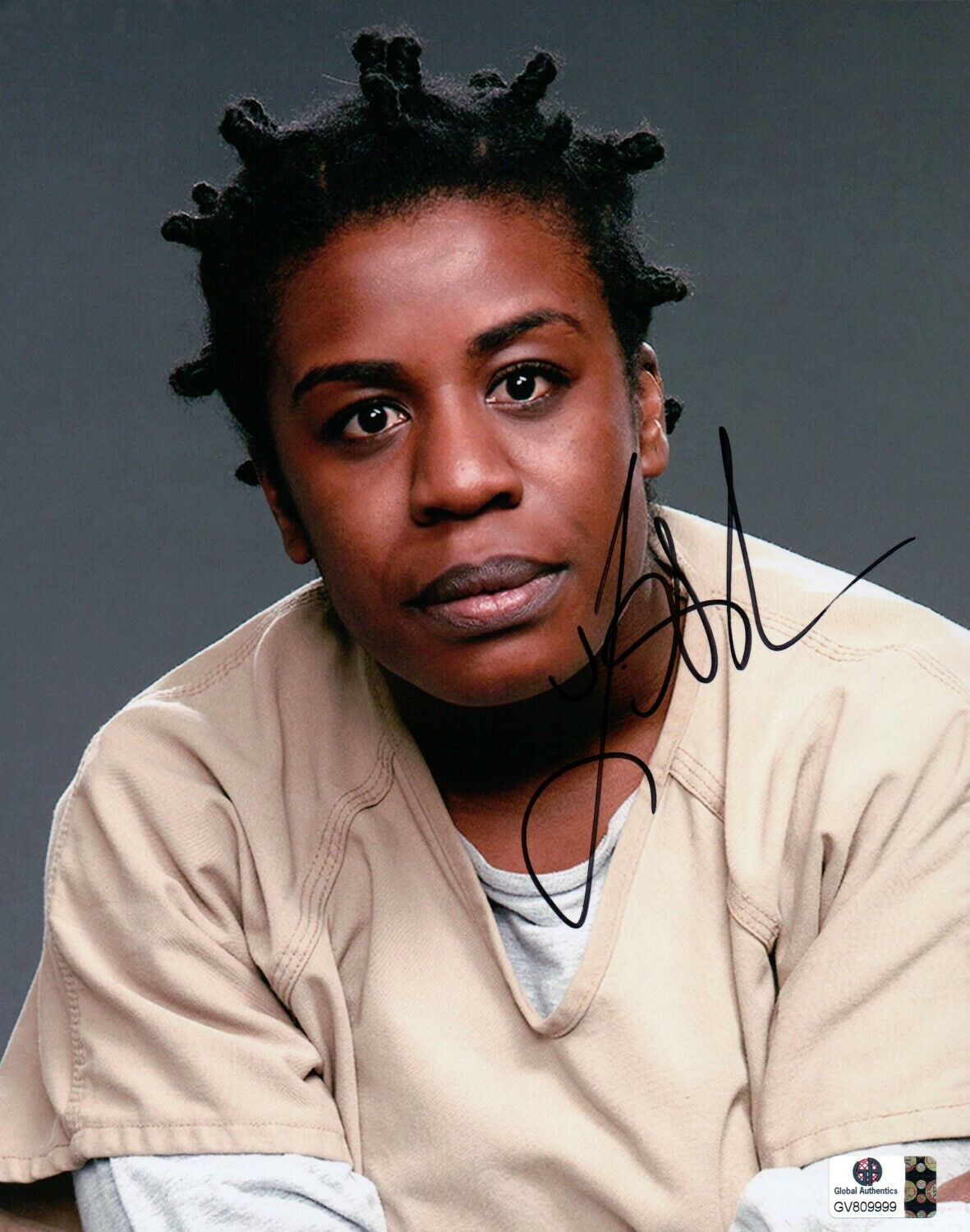 Uzo Aduba Signed Autographed 8X10 Photo Poster painting GV809999