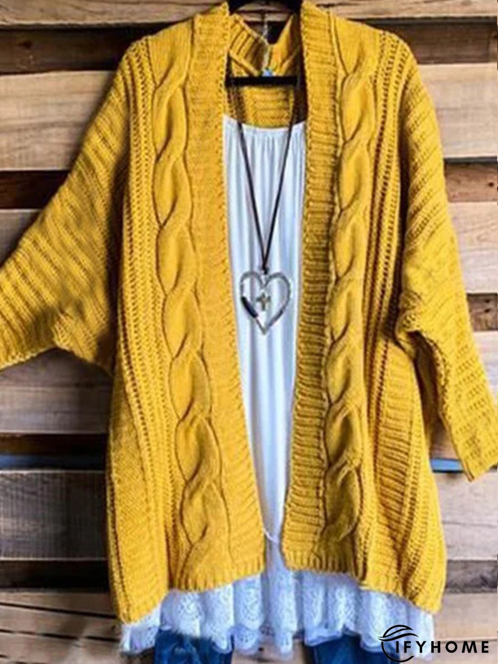 Yellow Solid Casual Round Neck Sweater | IFYHOME