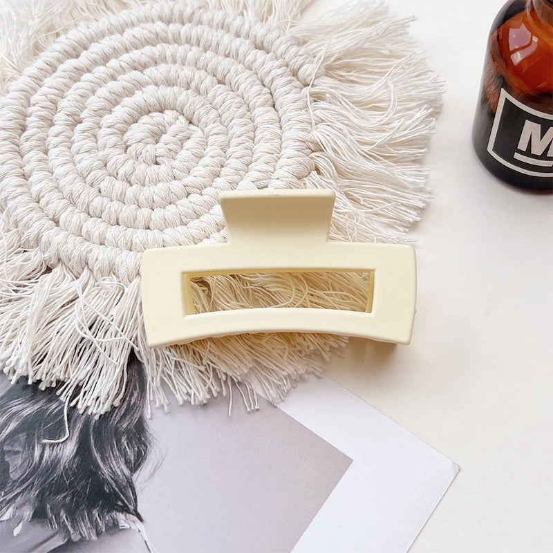 Women’s IG Style Solid Color Plastic Hair Claws